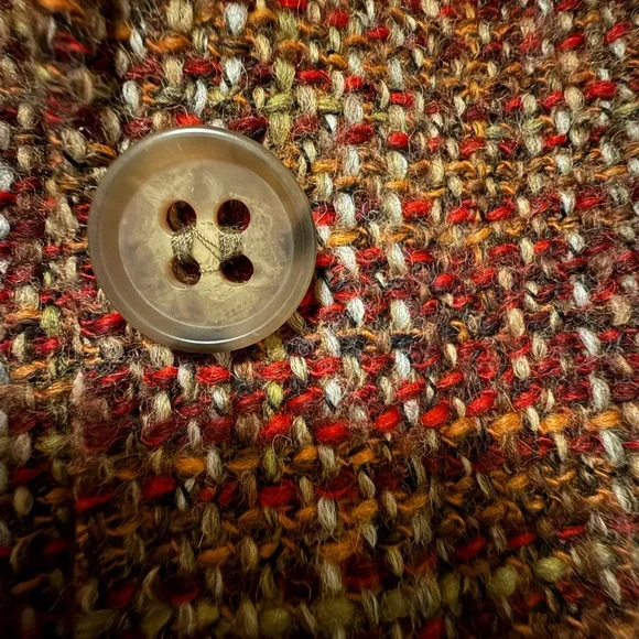 Multicolor Tweed Fabric with Button - Picture 10 of 10